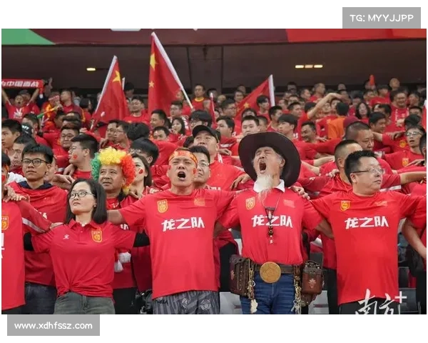 拜仁球迷热情支持德国超级杯 展现强大阵容与豪华球迷基础